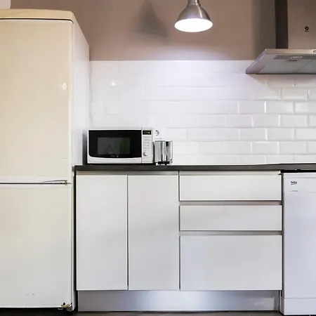 Apartament Akomodat En Luminoso Junto Al Paseo De La Ria Bilbao