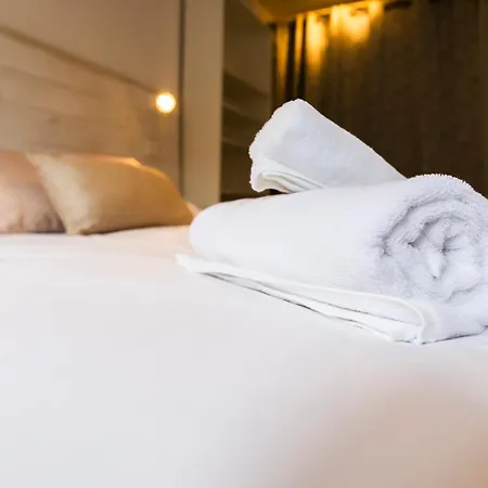 Akomodat En Luminoso Junto Al Paseo De La Ria * Bilbao