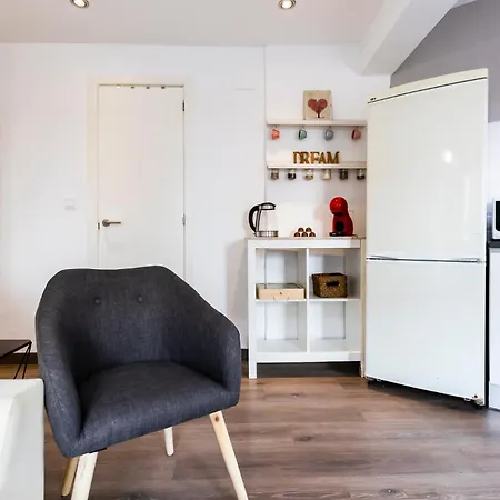 Akomodat En Luminoso Junto Al Paseo De La Ria Lägenhet