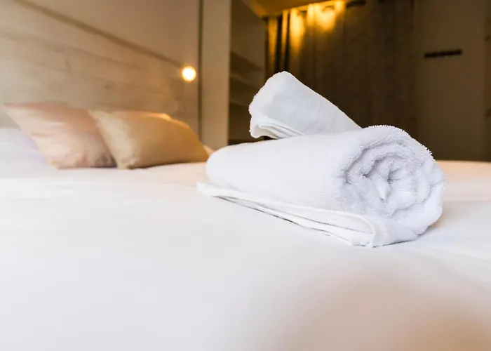 Akomodat En Luminoso Junto Al Paseo De La Ria * Bilbao