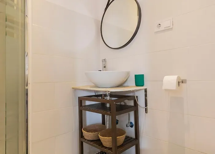 Akomodat En Luminoso Junto Al Paseo De La Ria Apartmán Bilbao