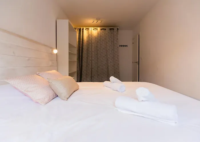 Akomodat En Luminoso Junto Al Paseo De La Ria Apartmán Bilbao