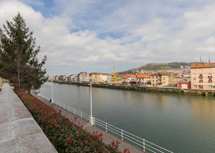Akomodat En Luminoso Junto Al Paseo De La Ria * Bilbao